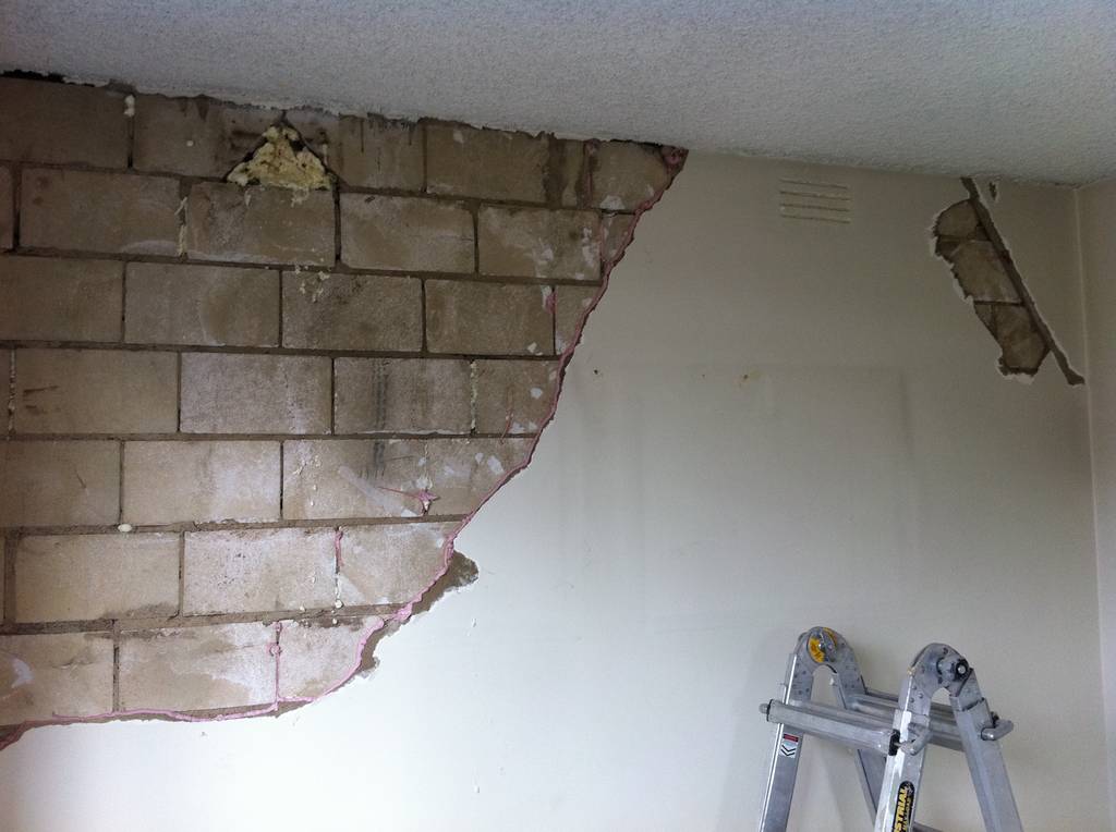 Solid Plaster Repair