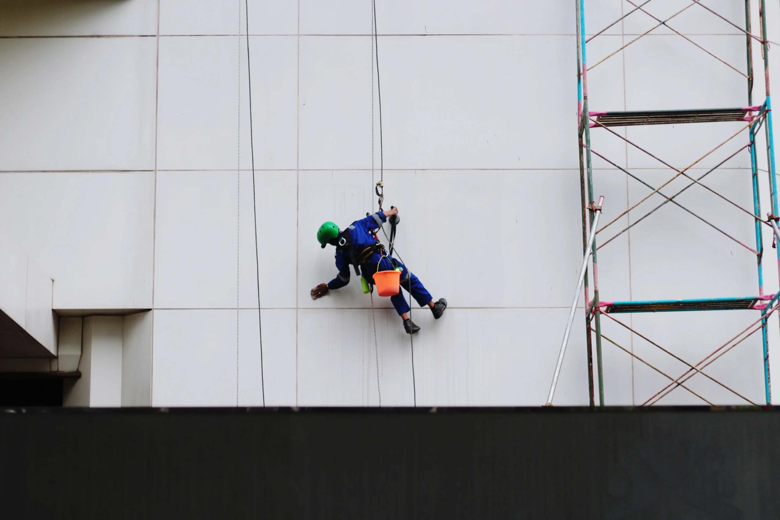 Building maintenance